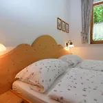 Appartement Mit Bergaufenthalt In Schoenau *
