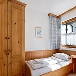 Mit Bergaufenthalt In Schoenau