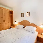 Appartement Mit Bergaufenthalt In Schoenau