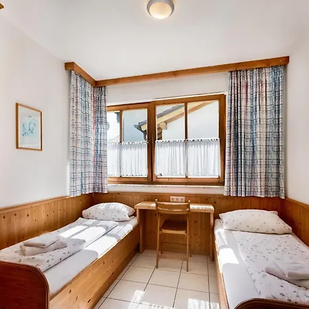 Appartement Mit Bergaufenthalt In Schoenau *